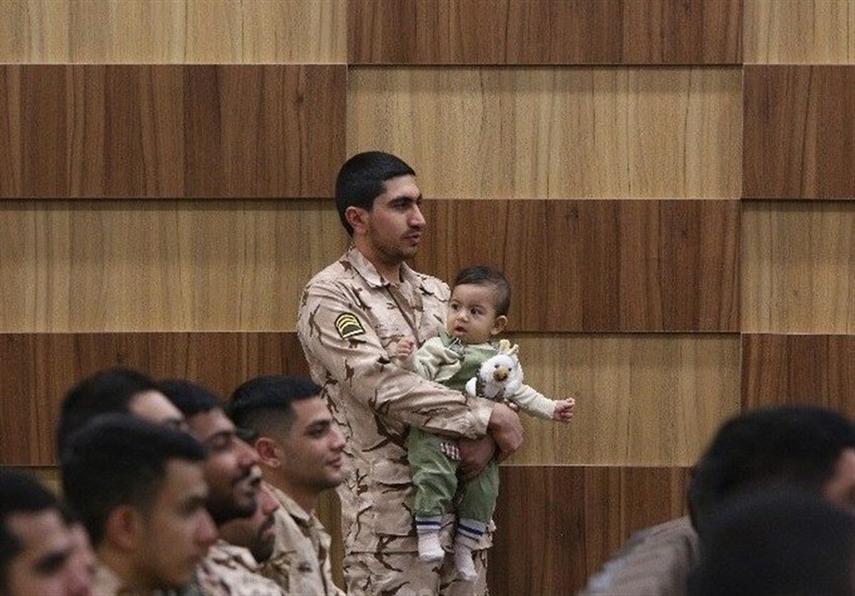 خبر مهم درباره معافیت سربازان دارای فرزند