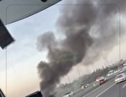 آتش گرفتن یک کامیون در مسیر فرودگاه بن‌گورین + ویدیو