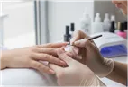سالن های کاشت ناخن در شهر قدس (قلعه حسن خان)
